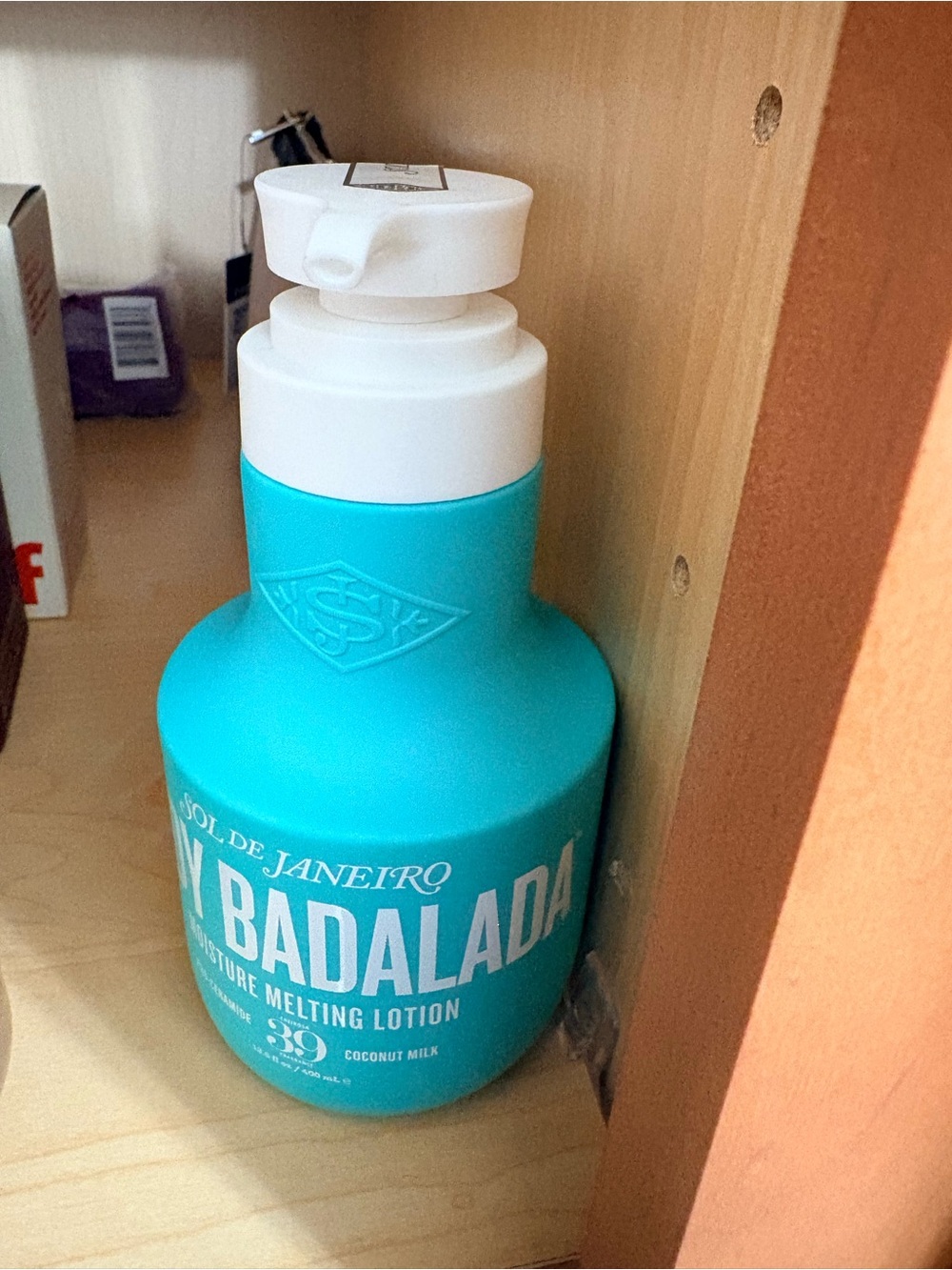 Sol de Janeiro Baby Badalada Moisture Melting Lotion - Turquoise and White